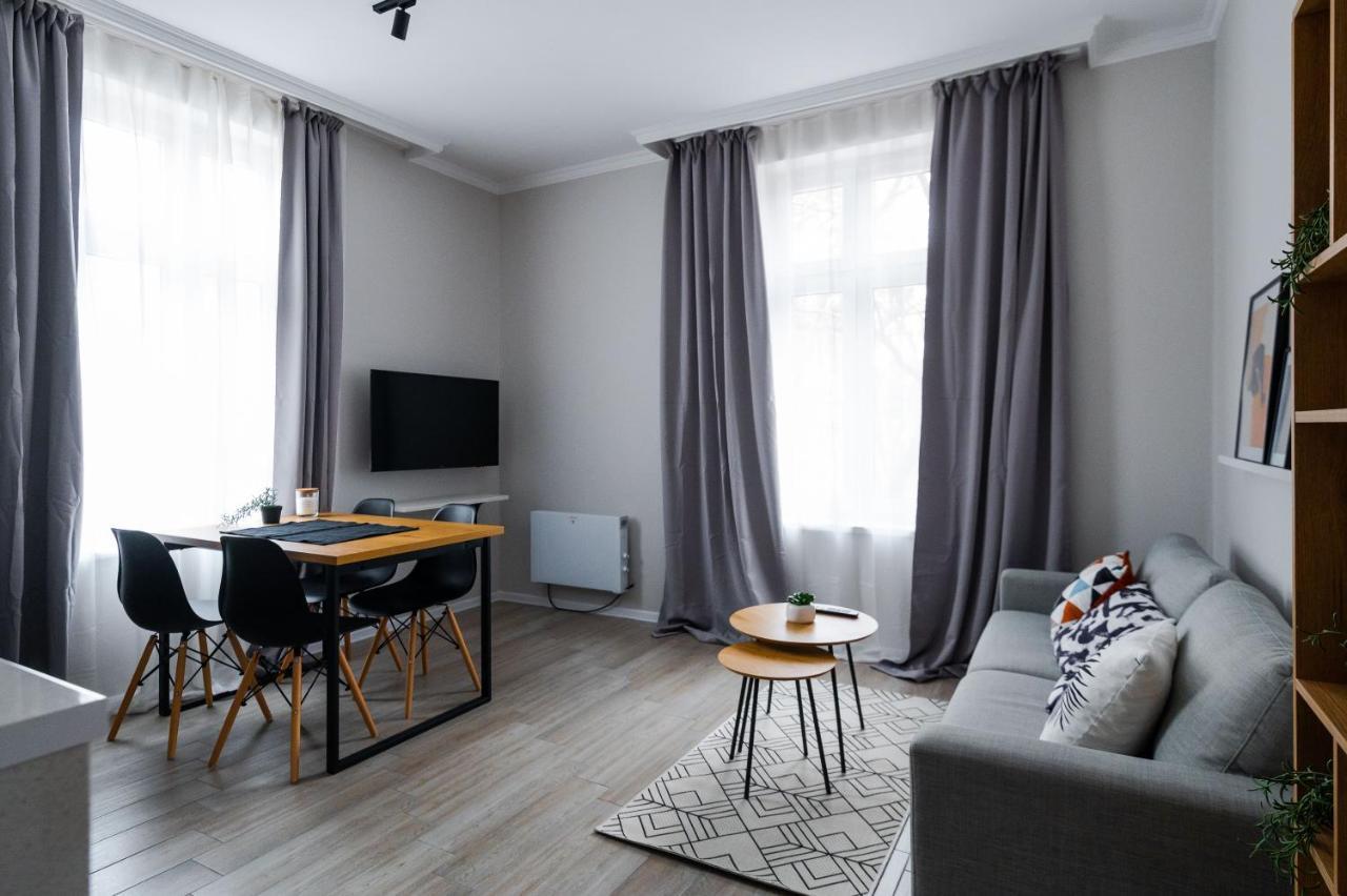 Boutique 2-Bedroom Apartment In Софія Екстер'єр фото